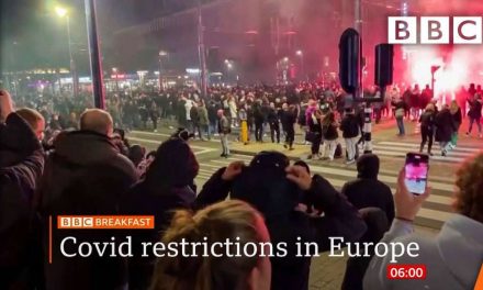 Rotterdam Police Clash With Rioters As Covid Protest Turns Violent @BBC News Live 🔴 BBC