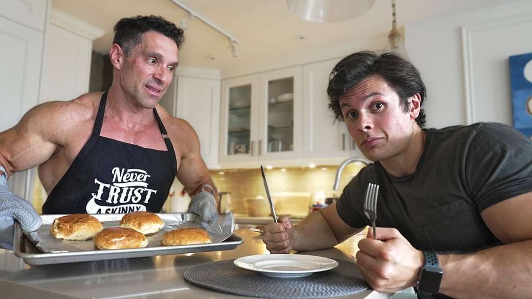 EATING & TRAINING W/ GREG DOUCETTE