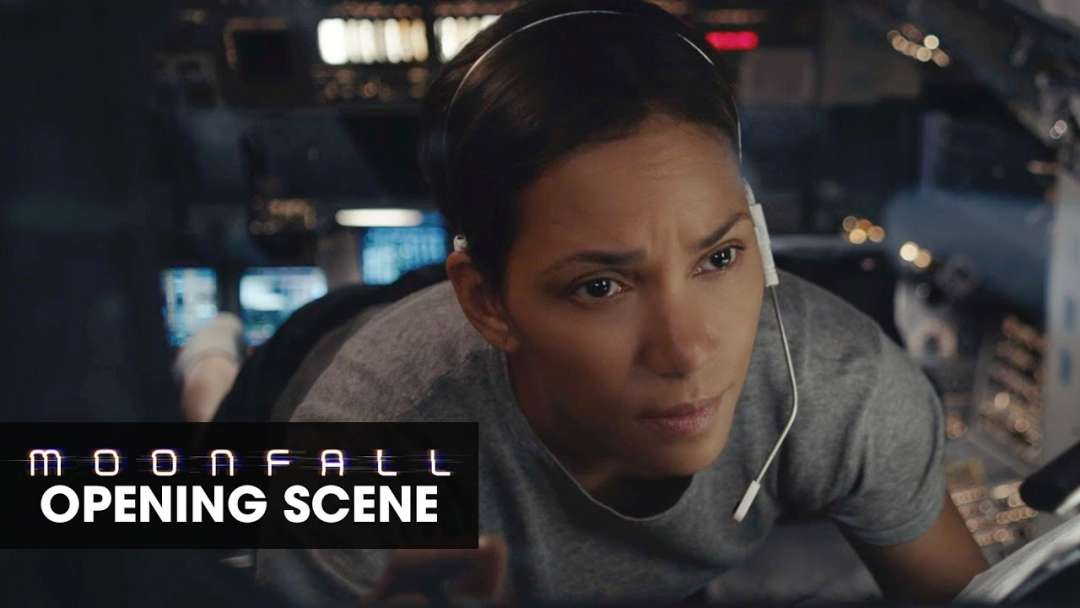 Moonfall (2022 Movie) First 5 Minutes Opening Scene – Halle Berry, Patrick Wilson