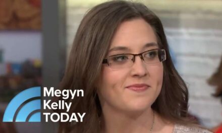 Meet The Teacher Who Lost More Than 330 Pounds, 2/3 Her Body Weight! | Megyn Kelly TODAY