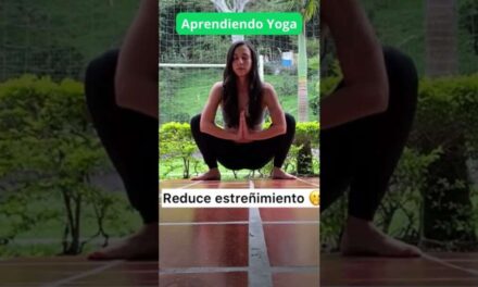 Beneficios De La Postura De Yoga De La Guirnalda, También Conocida Como Malasana