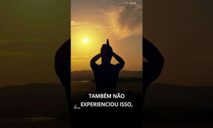 Se Você Quer Experimentar A Existência, É Hora De Yoga! 🪷 | #Shorts