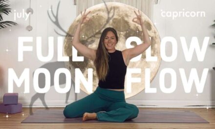 FULL MOON SLOW FLOW 🌝 Moon In Capricorn | Full Body Yoga For The Full Moon [35 Mins]