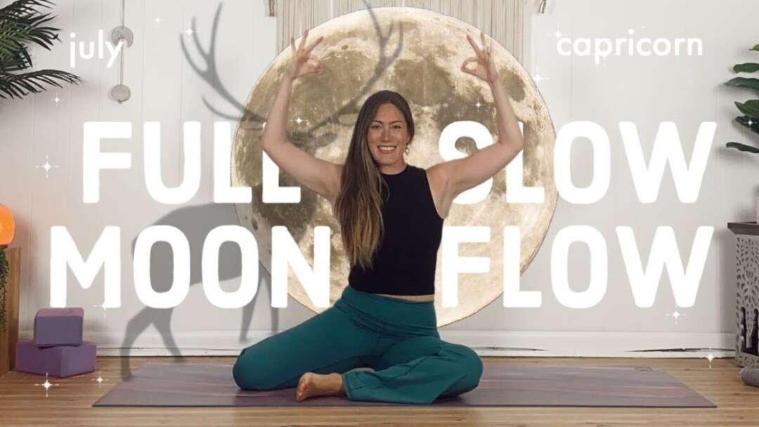 FULL MOON SLOW FLOW 🌝 Moon In Capricorn | Full Body Yoga For The Full Moon [35 Mins]