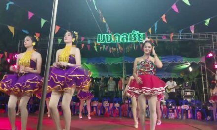 [Samsung🎼4K]【#PhetchaburiDance Workout For Weight Loss】#รำวงเพชรบุรี✿Health❤Kawaii🎼รำถวายมือ+รอบหวาน