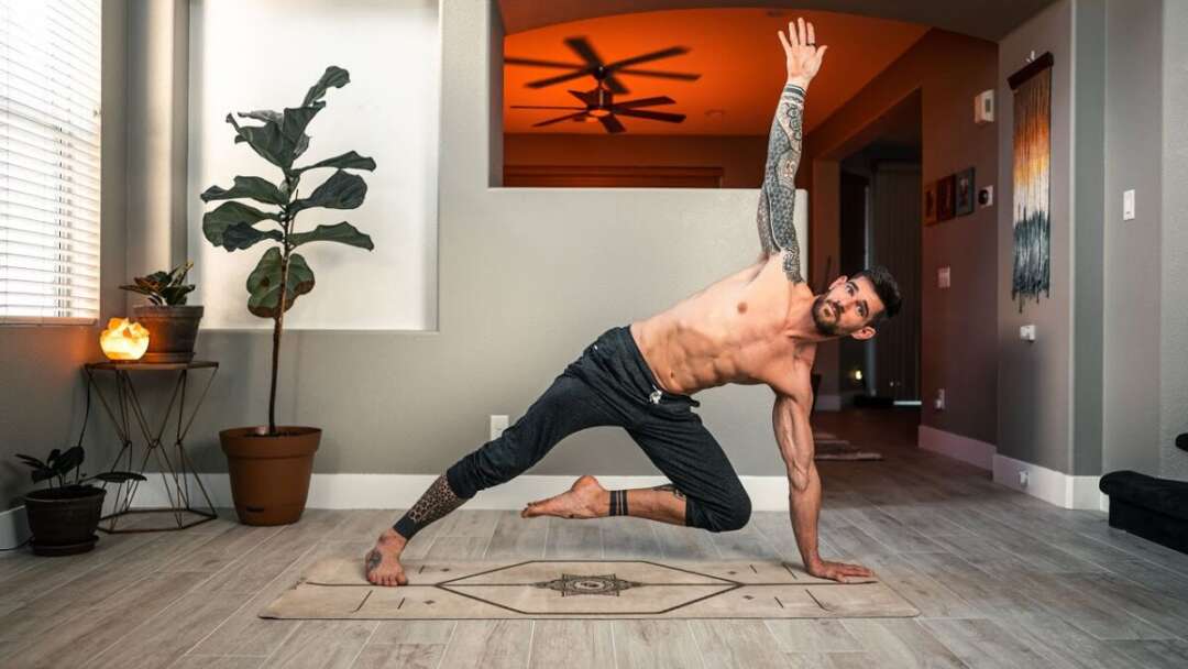 Full Body Yoga Stretching Routine For Hard Working Gym Bros
