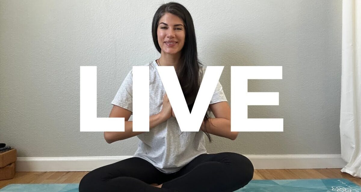 20 Min LIVE Yoga Flow + GIVEAWAY
