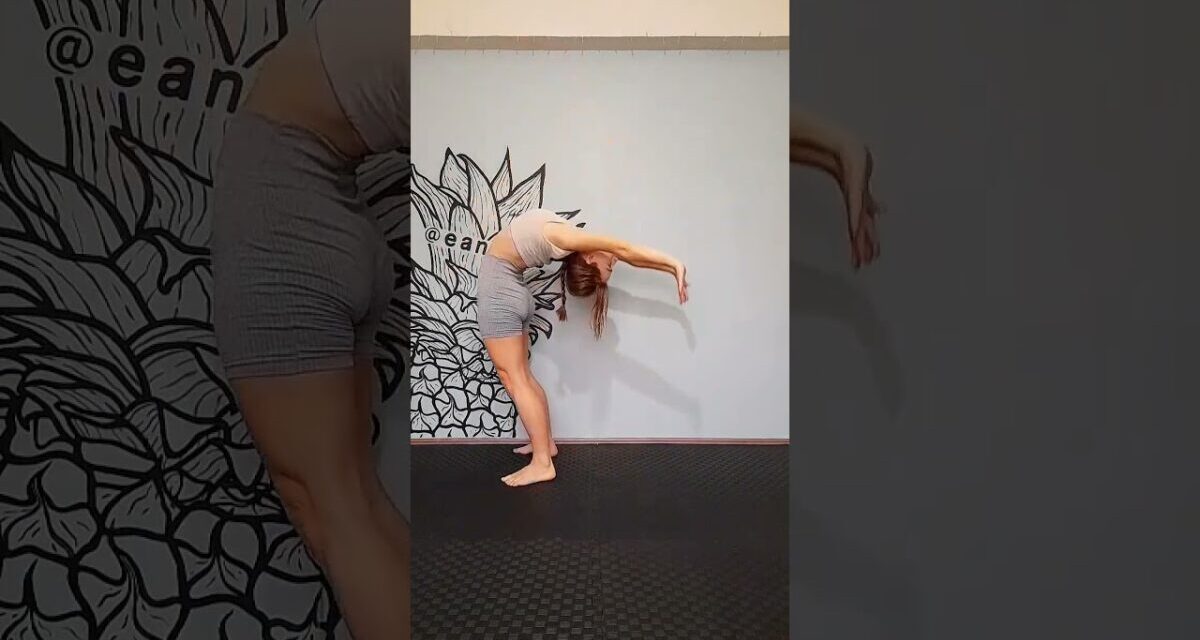 Fall Backbend Easy Tutorial 🔥👍 #homeworkout #stretching #shorts #yoga #tips #gymnastics #exercise