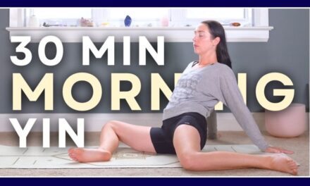 30 Min Morning Yin Yoga Class – Slow & Sweet NO PROPS