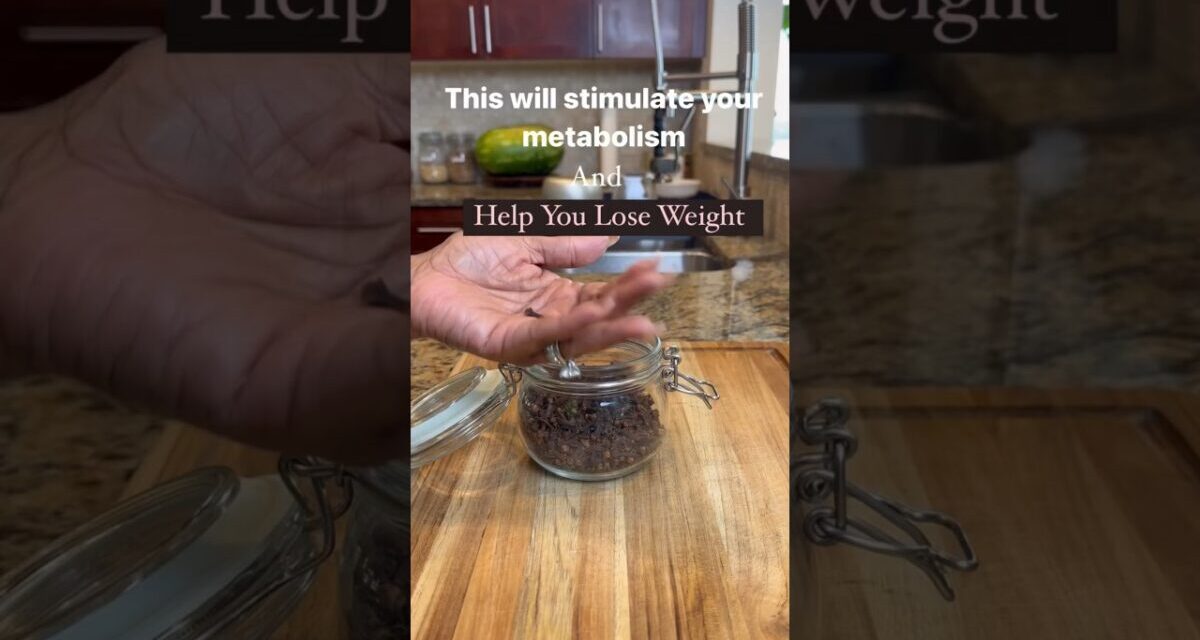 TRY THIS TEA | WEIGHT LOSS | BOOST METABOLISM | SUPPORTS DIGESTION #shorts #clovebenefits #tea