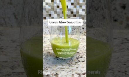 Easy And Healthy Smoothie For Detox And Weight Loss #healthy #smoothie #mom #recipe #healthydrink