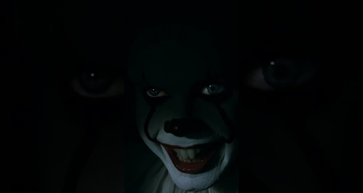 Take It Georgie! 🎈 #horror #horrorfilm #warnerbros #it #pennywise