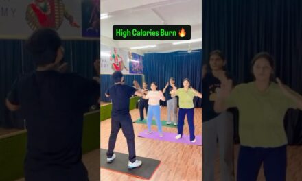 Zumba For Weight Loss..✨🥰 #youtubeshorts # Shorts #zumbafitness #zumbaclass #fitnessmotivation