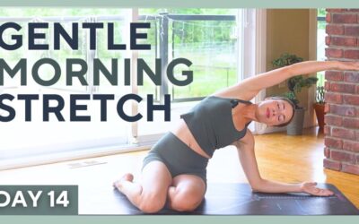 DAY 14 💚 10 Min Morning Yoga & Pilates – GENTLE STRETCH – Yogalates Challenge