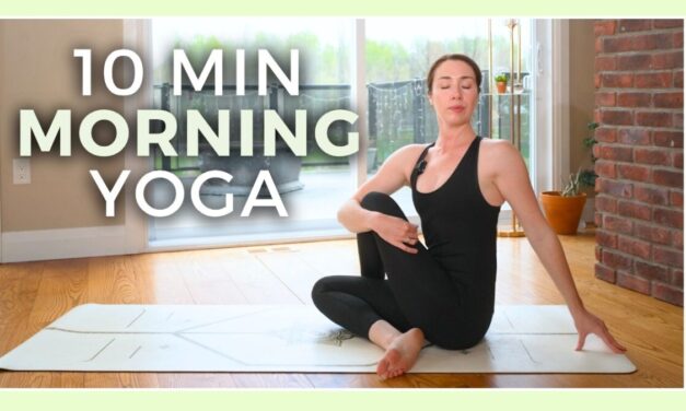 10 Min Morning Yoga Energy Boost – TWIST & STRETCH