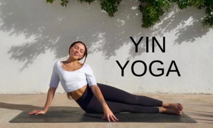 20 Minute Full Body Yin Yoga – Relax & Let Go Of Stress