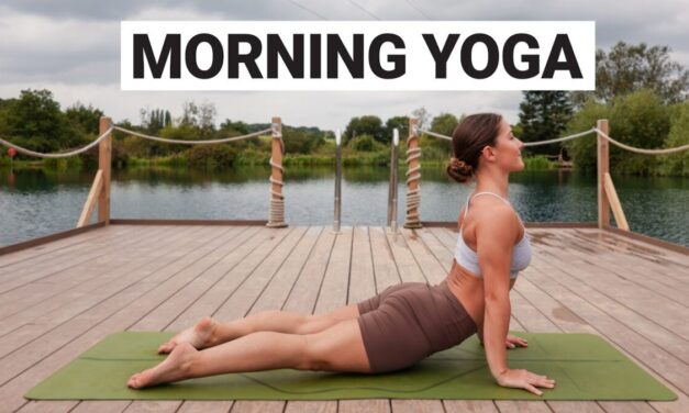 20 Min Morning Yoga Routine To Wake Up & Feel Your Best