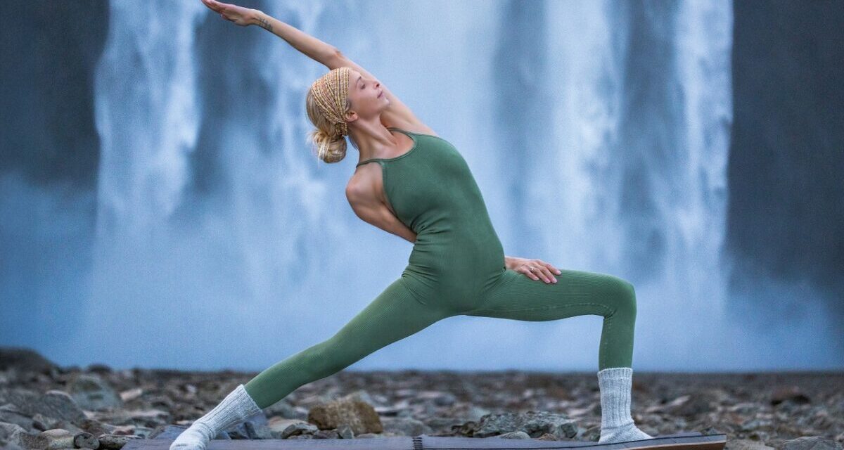 20 Min Feel Good Yoga ➤ Increase Mobility, Flow Gracefully, & Release All That No Longer Serves You